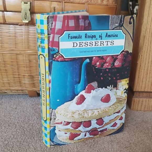 Favorite Recipes of America Desserts, Including Party Beverages, Vintage Book - Picture 3 of 5